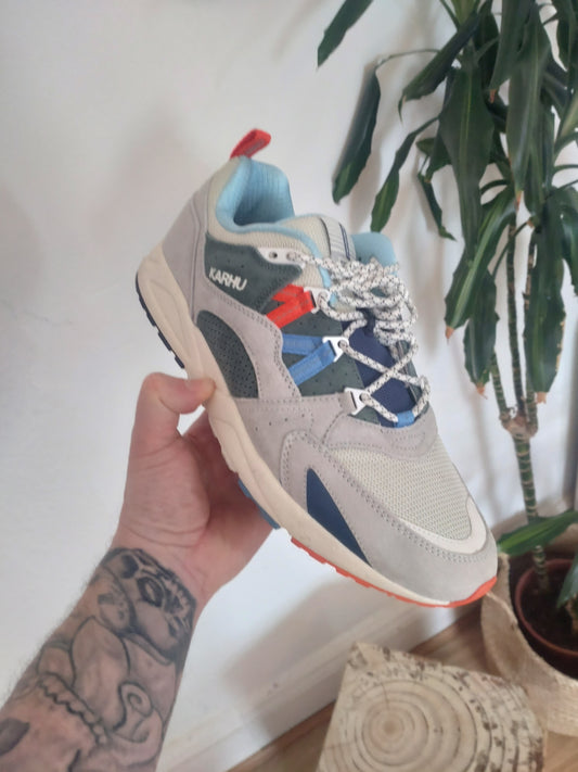 Karhu Fusion 2.0