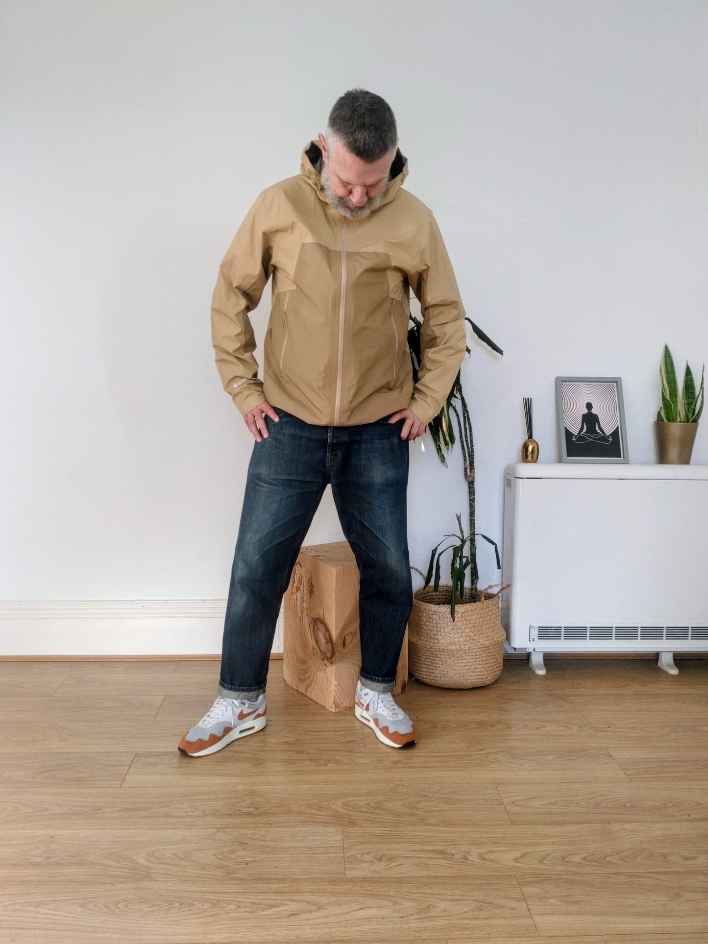 Salomon Outline Gore-Tex Jacket